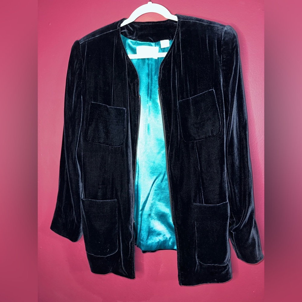 Midnight blue velvet jacket with green lining #velvetjacket